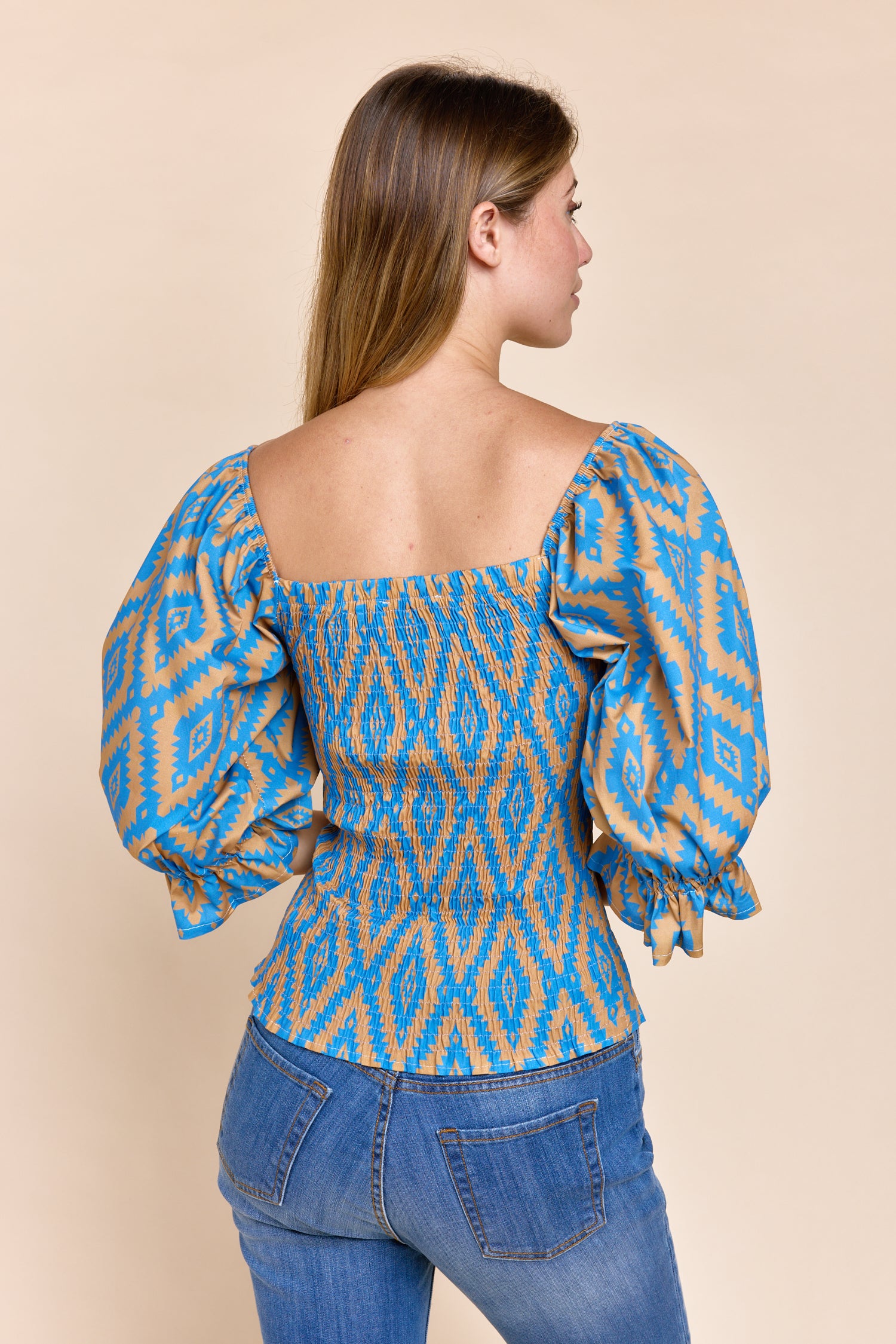 TULIP TOP