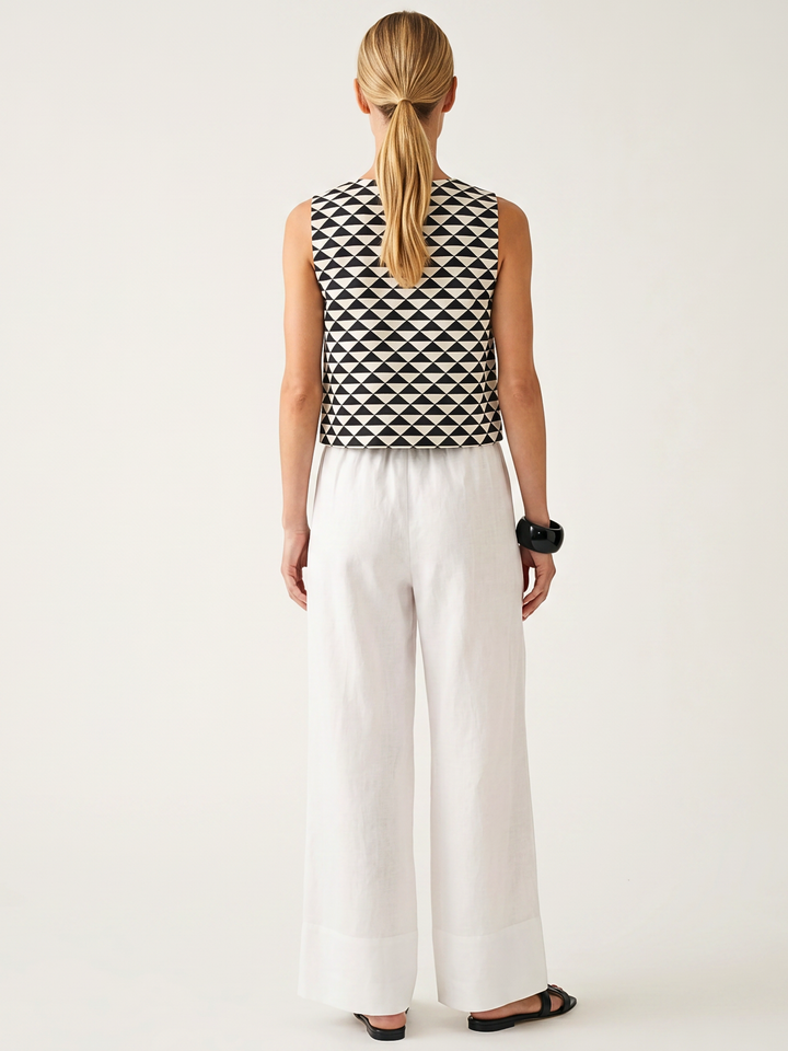 AGATHA CHIC SLEEVELESS TOP
