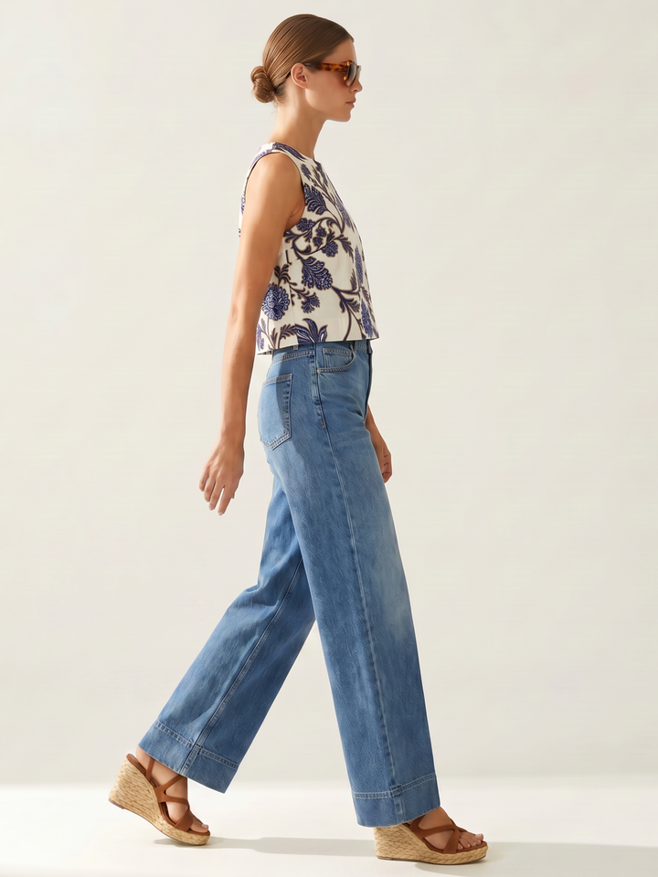 AGATHA CHIC SLEEVELESS TOP