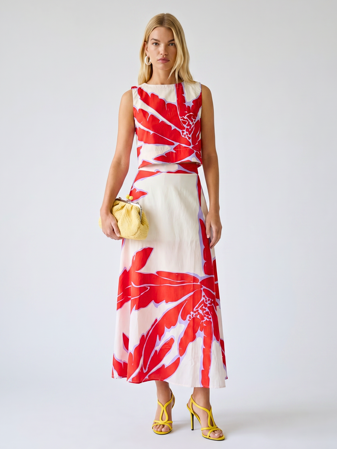 AGATHA CHIC SLEEVELESS TOP