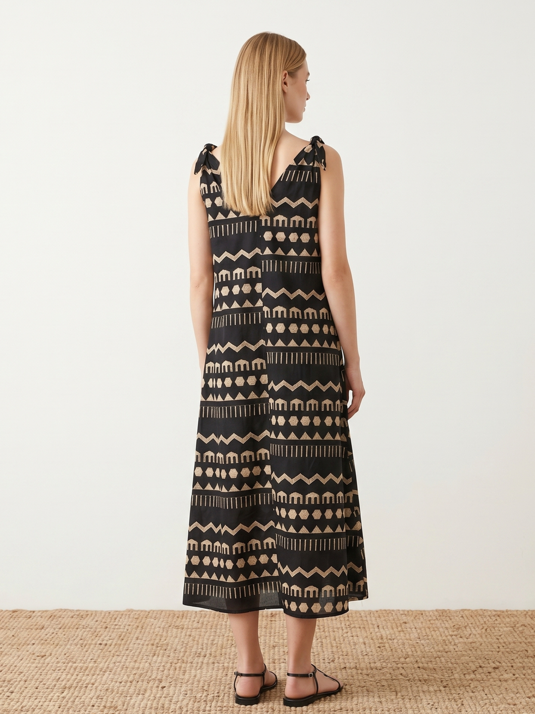 Anis Tropical  Maxi Dress