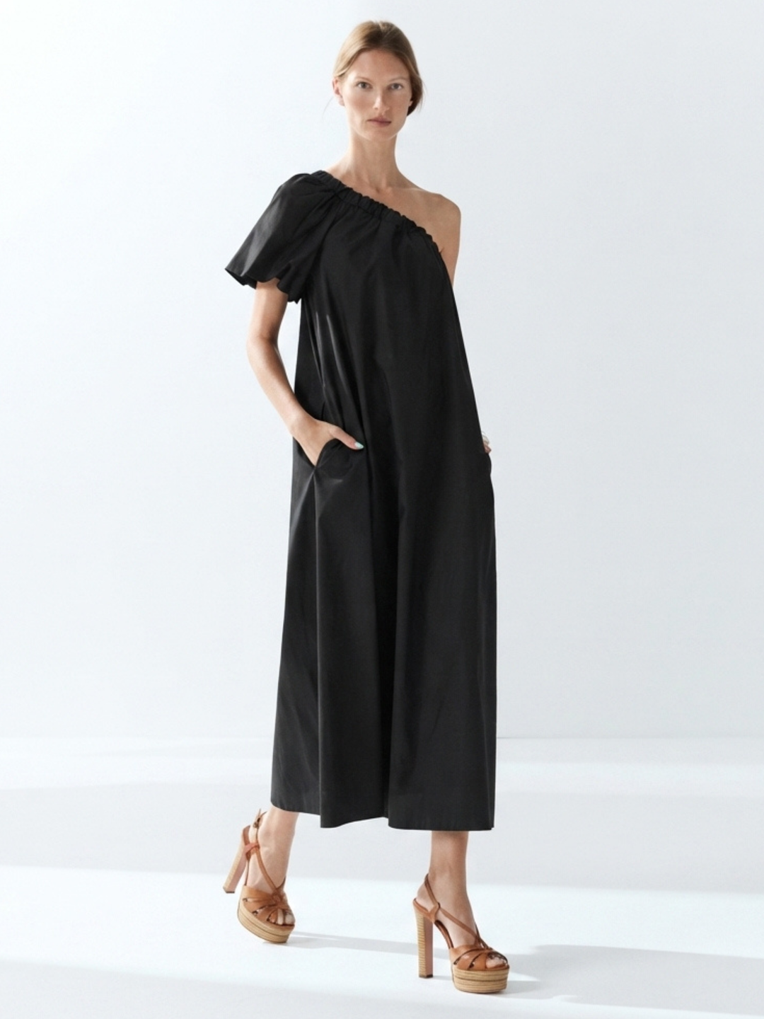 The Blaire One-Shoulder Maxi Dress