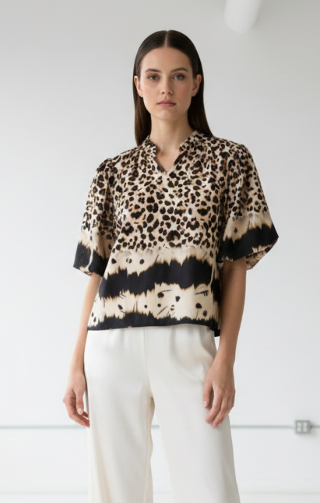 Marianna Chic Italian Cotton Statement Top - Puffed Sleeve