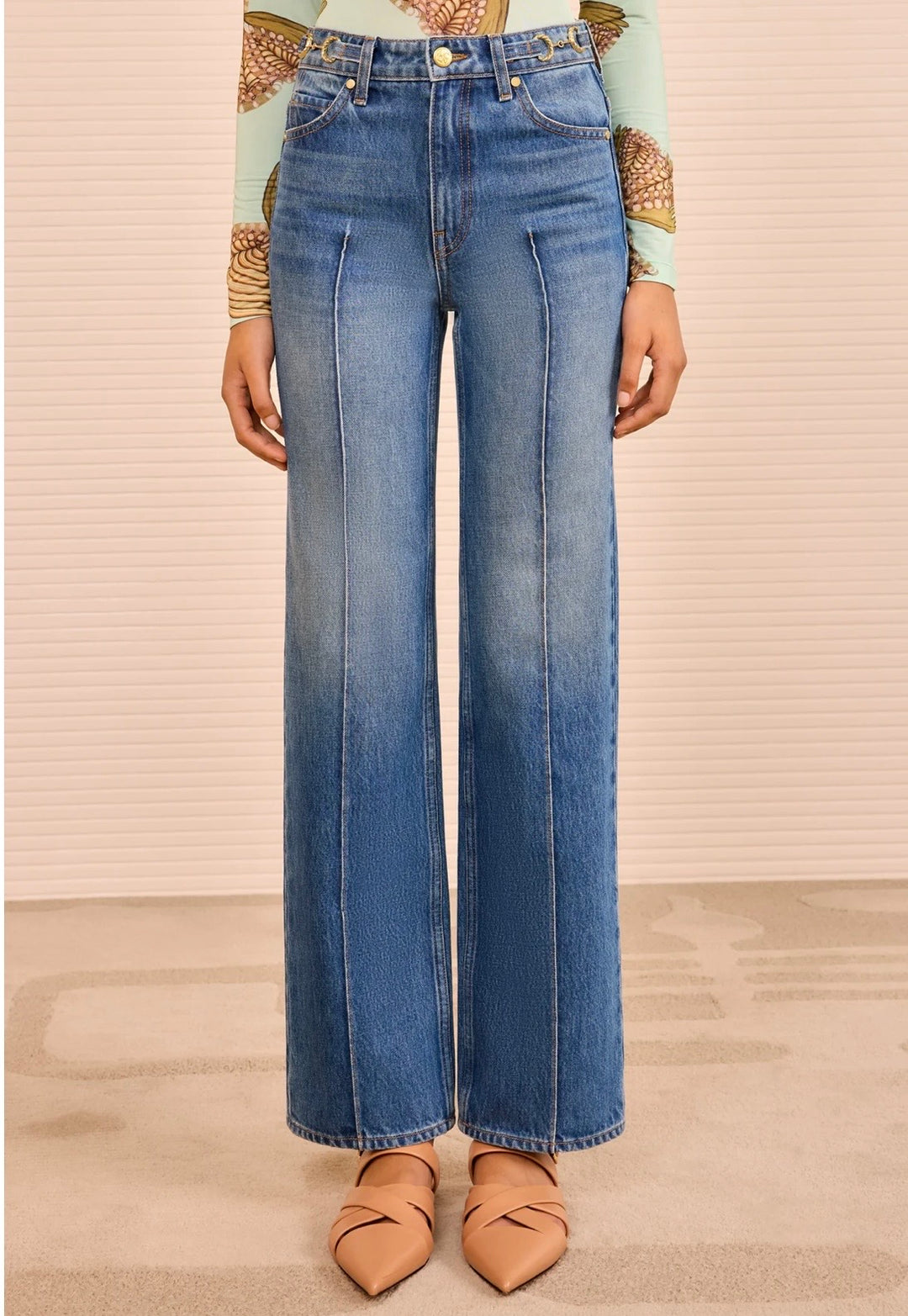 shoes shorst jeans