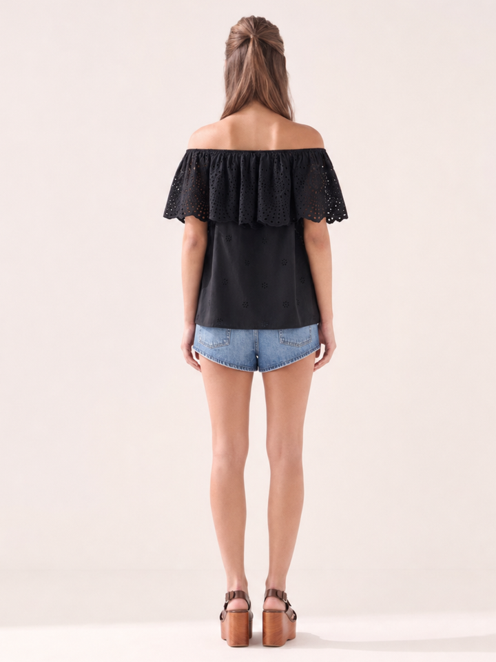 CECILIA off-shoulder eyelet top