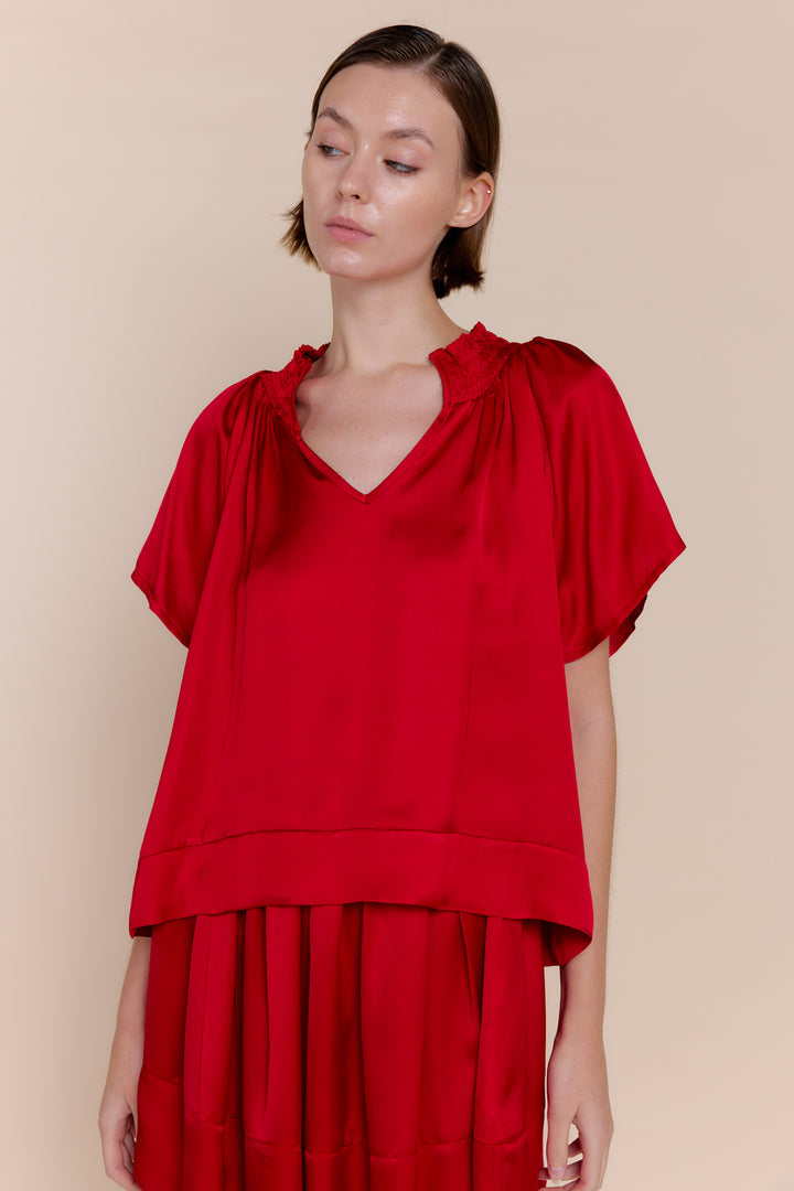 BRIANNA | Tops | essentials, FALL2024, GAMEDAY, gamegirl, Satin, Short Sleeve, SOLIDS, Tops | shop-sofia