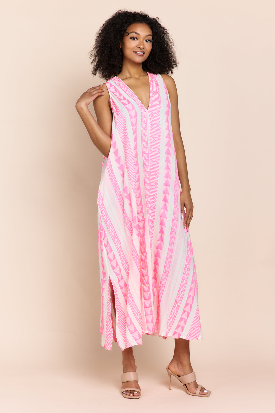 The Tesu Sleeveless Geometric Print Maxi Dress