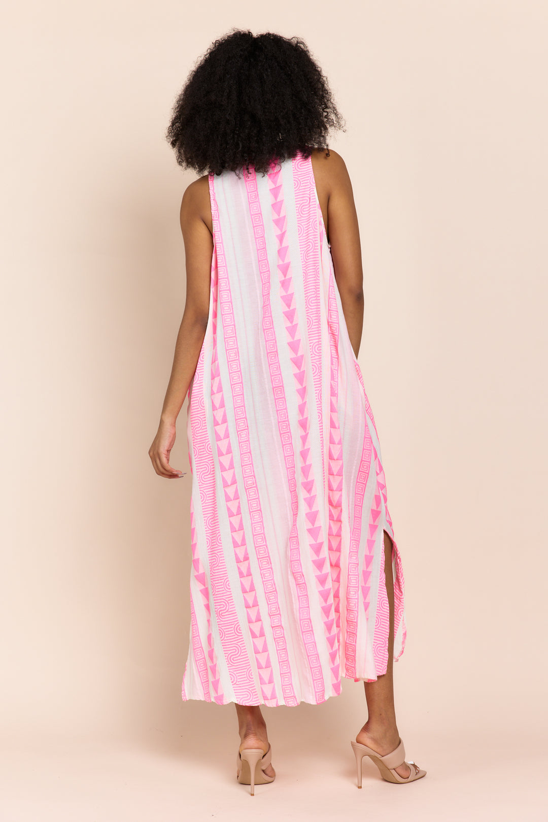 The Tesu Sleeveless Geometric Print Maxi Dress
