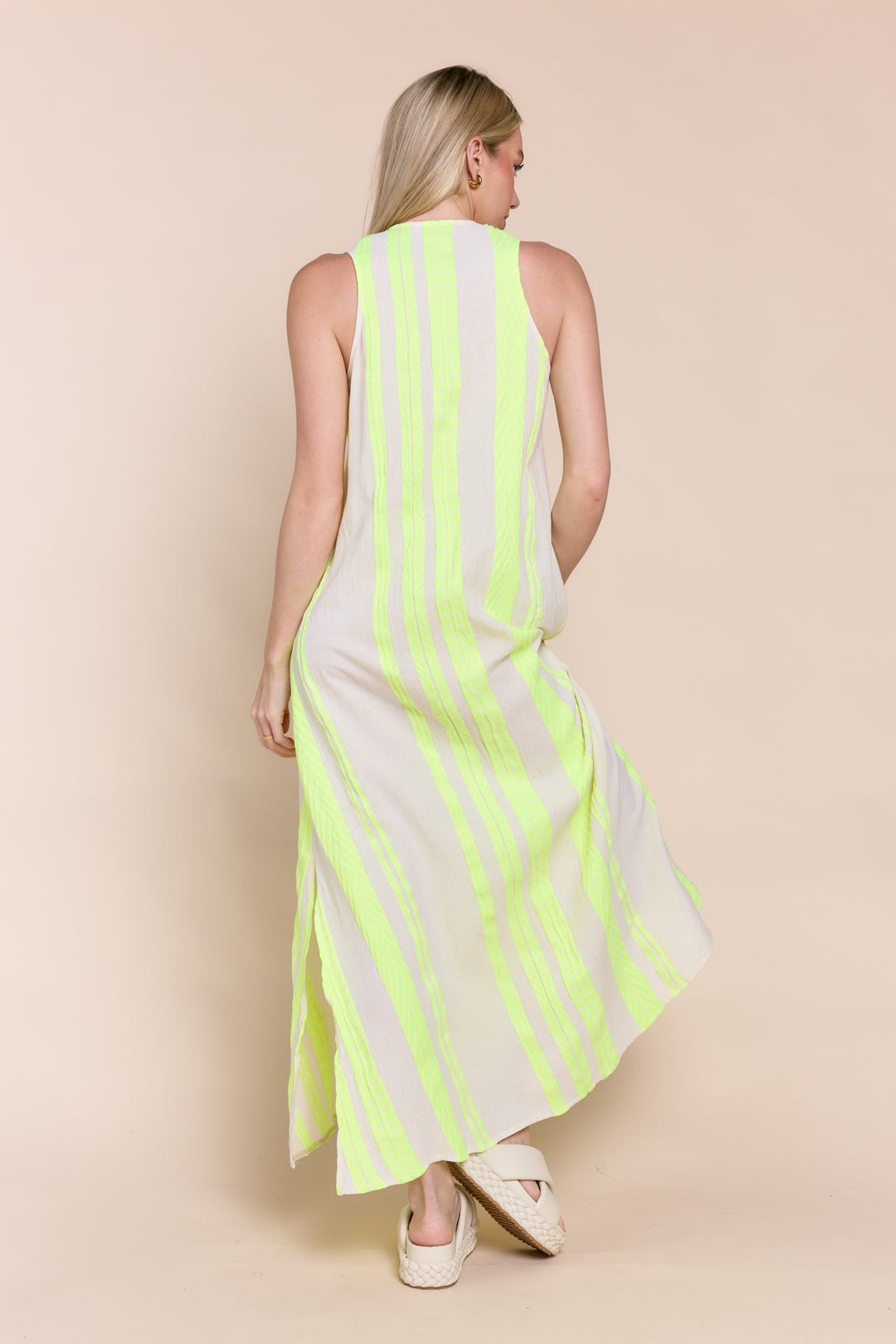 The Tesu Sleeveless Geometric Print Maxi Dress