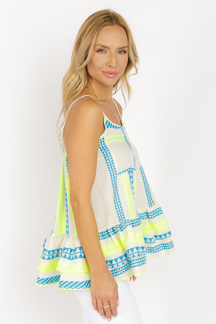 Valencia Effortlessly Chic Style